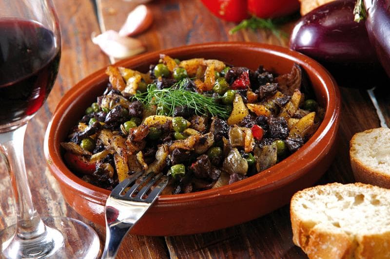 Plato tradicional mallorquín con mucho sabor.