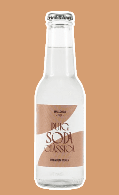 Soda de bebidas Puig sobre fondo marrón
