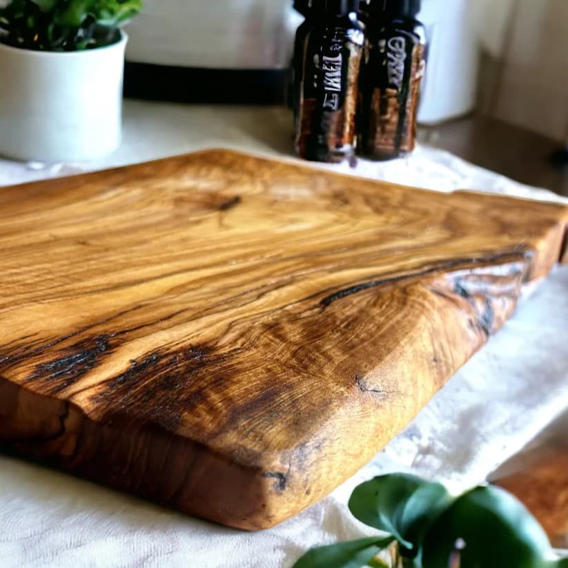 Image of Large Cutting Board Cocó Wood Art