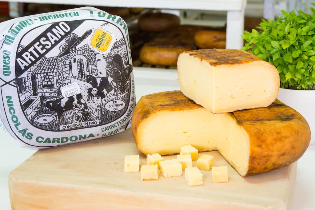 Raw milk cured cheese 