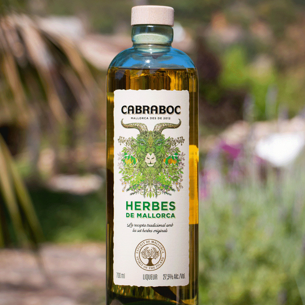 Imatge d'ampolla CABRABOC Herbes de Mallorca amb fons natural