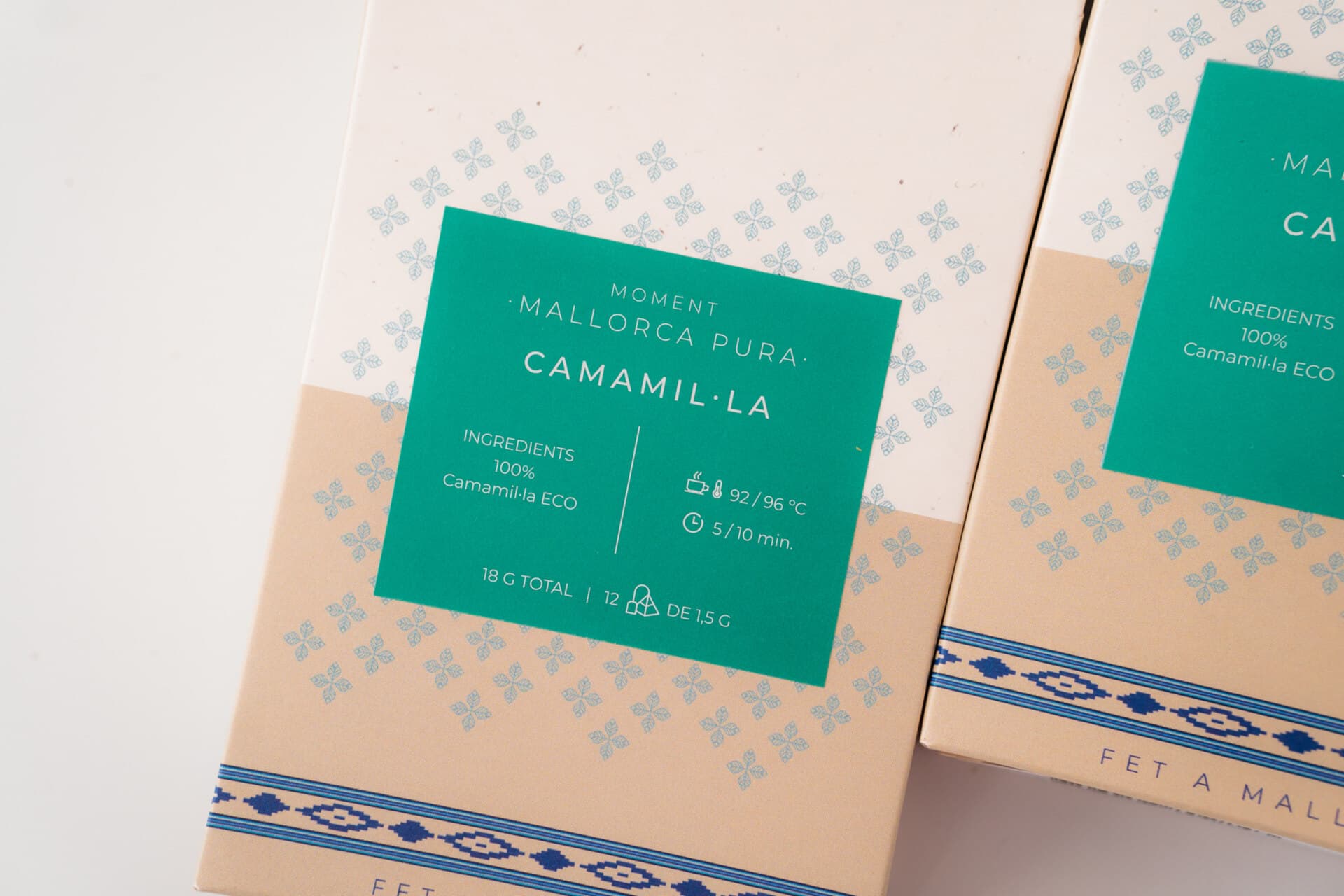 Etiqueta camamilla, infusión, manzanilla, té ecológico