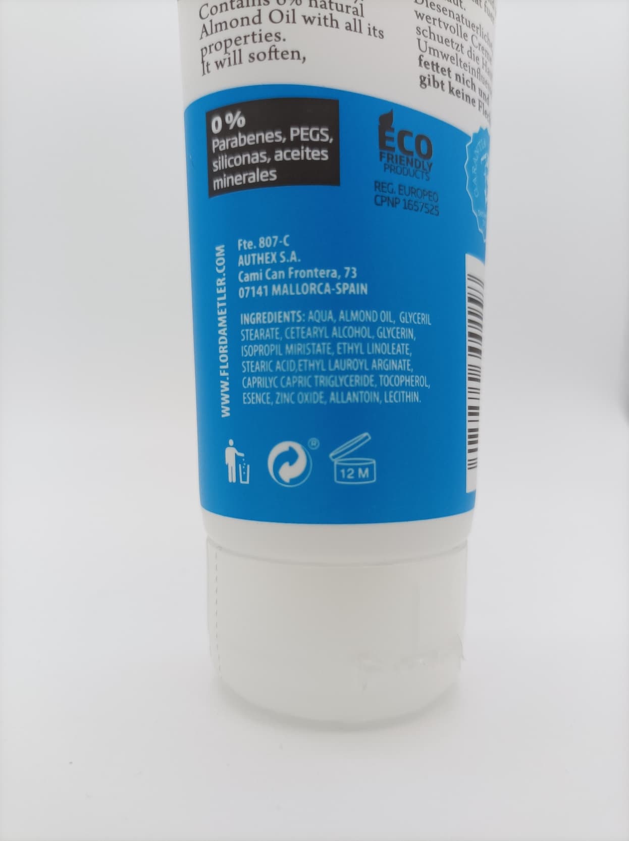 Enlarged Image Moisturizing Cream