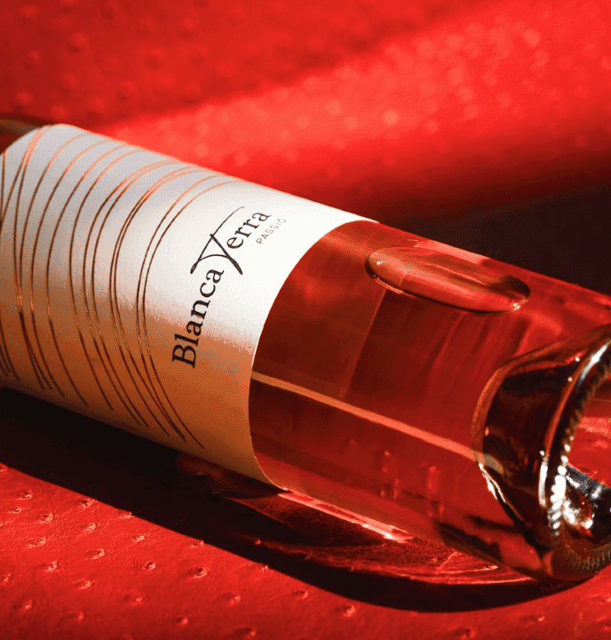 Imagen de botella  Passió - Vino Rosado tumbada