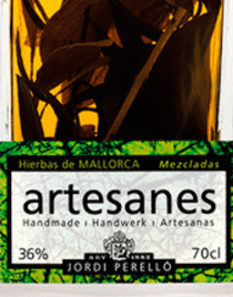 Gemischter handwerklicher Kräuterlikör Etikett Bild