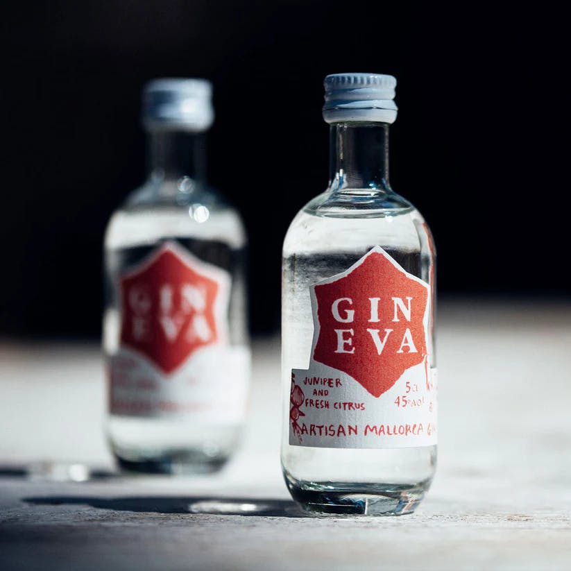 Image of Gin Eva "Miniature" Mallorca Dry Gin 16 bottles 