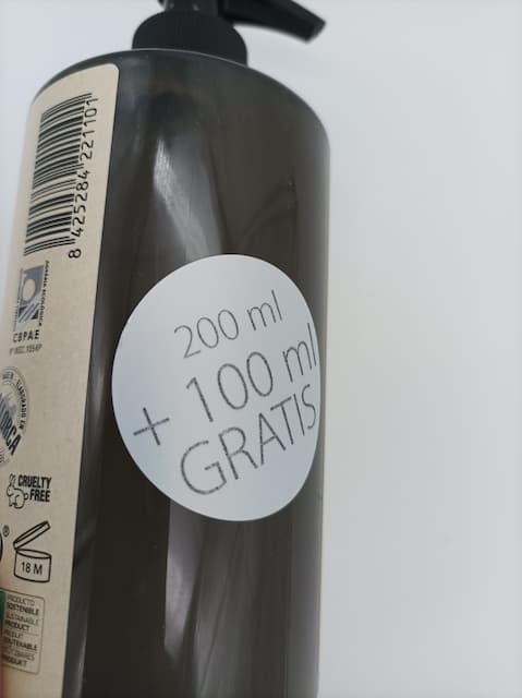 Etiqueta y vista de Vista de Pack Curly de 300ml Edición Limitada